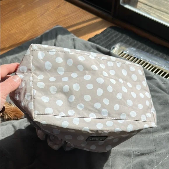 Chic Brown and White Drawstring Bag - Picture 5 of 8